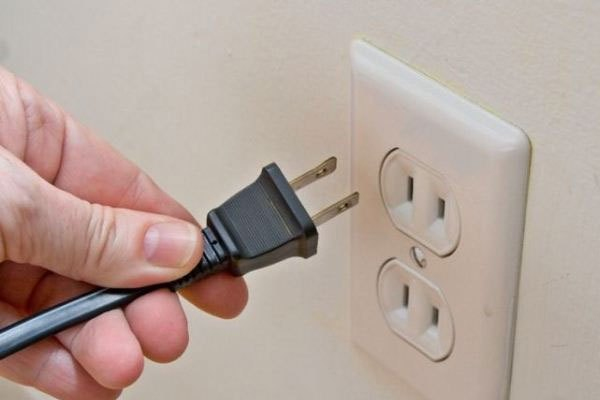 Nên dùng riêng ổ điện cho tủ lạnh side by side