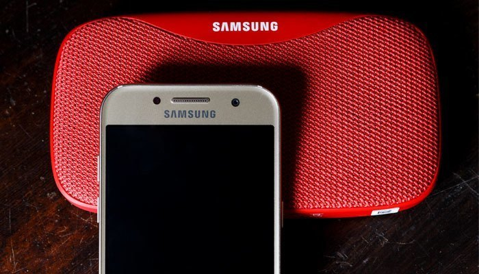 Galaxy A3 2017 - chiếc điện thoại cuối cùng trong series Galaxy A 2017 của Samsung