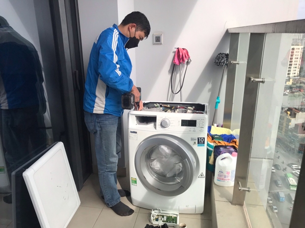 Lỗi nguồn điện máy giặt Electrolux
