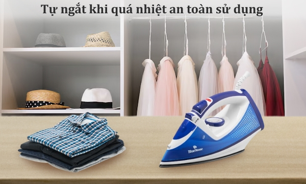 Bàn ủi hơi nước Bluestone SIB-3806