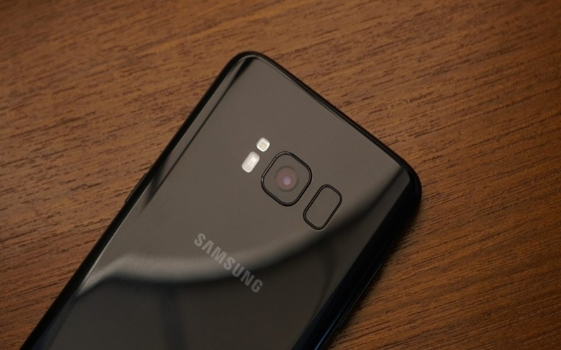 Samsung có thật là bỏ qua không phát triển cho camera