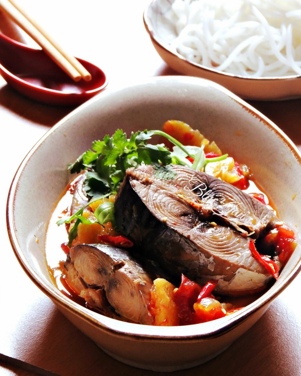 Cách nấu bún cá ngừ