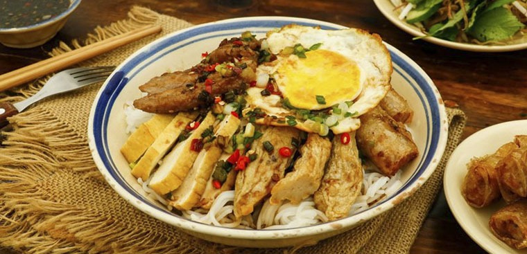 Cách nấu bún nước tương