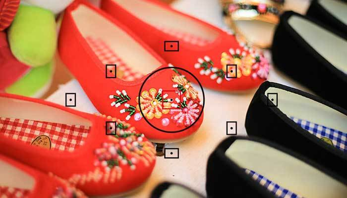 Ưu tiên cho máy ảnh lấy nét chính giữa