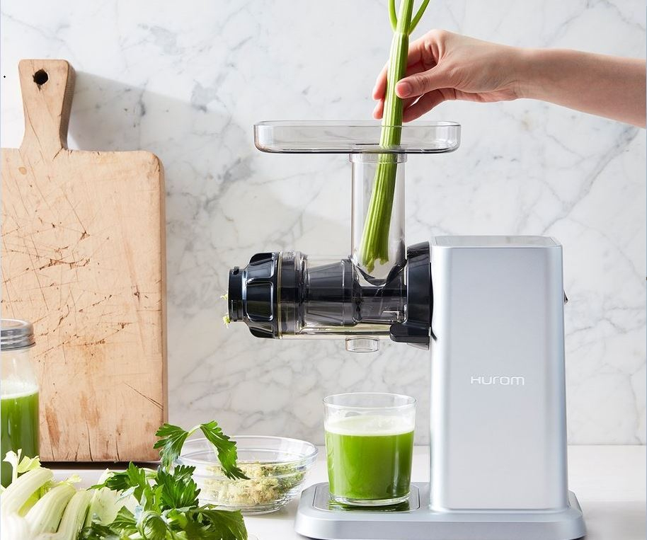 Máy ép chậm là thiết bị gia dụng được nhiều người yêu thích