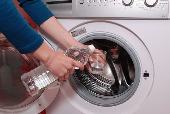 cách vệ sinh lồng máy giặt