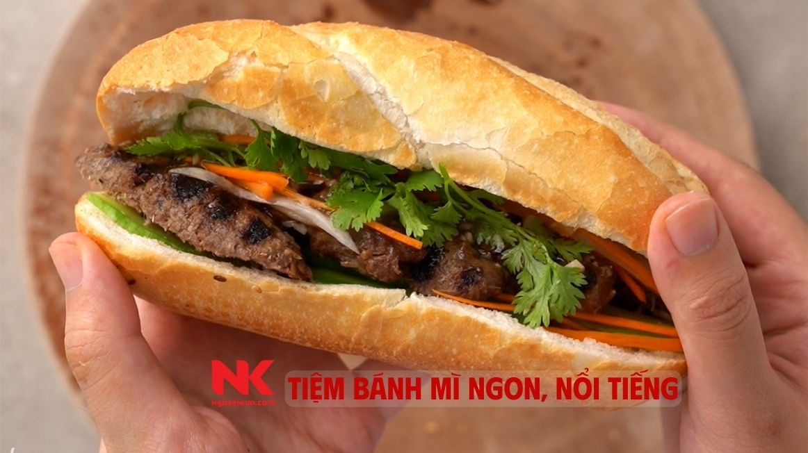 Bánh Mì Phượng
