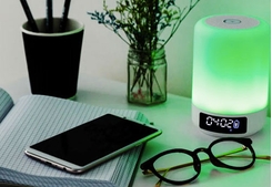 Khám phá chiếc loa di động lần đầu xuất hiện trong bộ quà tặng của OPPO