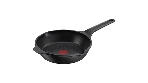 Chảo đúc chống dính Tefal Robusto E2490444 có miệng rót đường kính 24 cm
