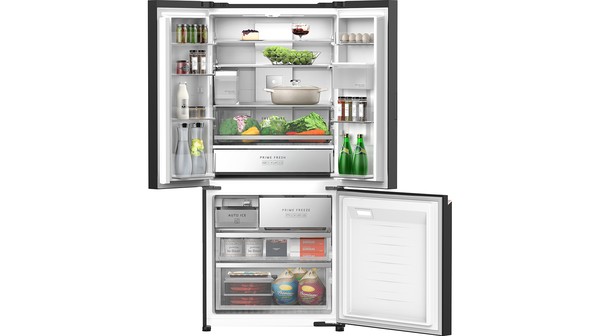 Tủ lạnh Panasonic Inverter 495 lít NR-CW530XMMV cửa tủ mở kèm thực phảm