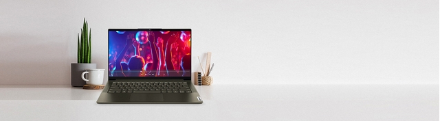 Laptop Lenovo Yoga Slim 7 14ITL05 i5-1135G7 14 inch 82A3002QVN mặt chính diện